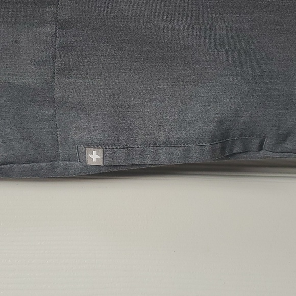 Figs Rafaela Oversized Scrub Top - Picture 2 of 5